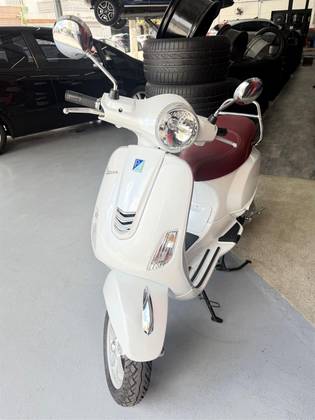 VESPA CLASSIC VXL 150 